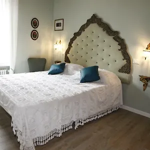 Juliet's Nest In 2*, Werona Włochy