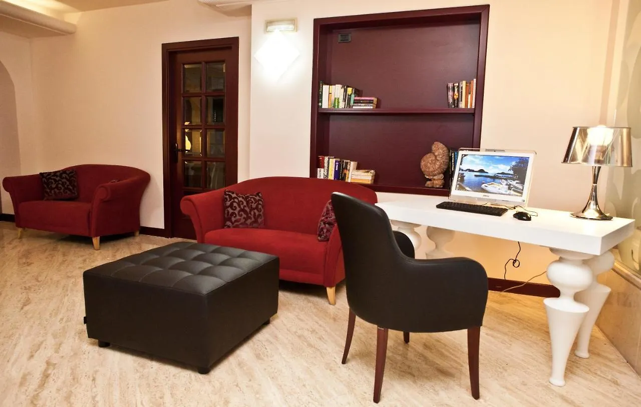 Hotel Vittorio Desenzano del Garda