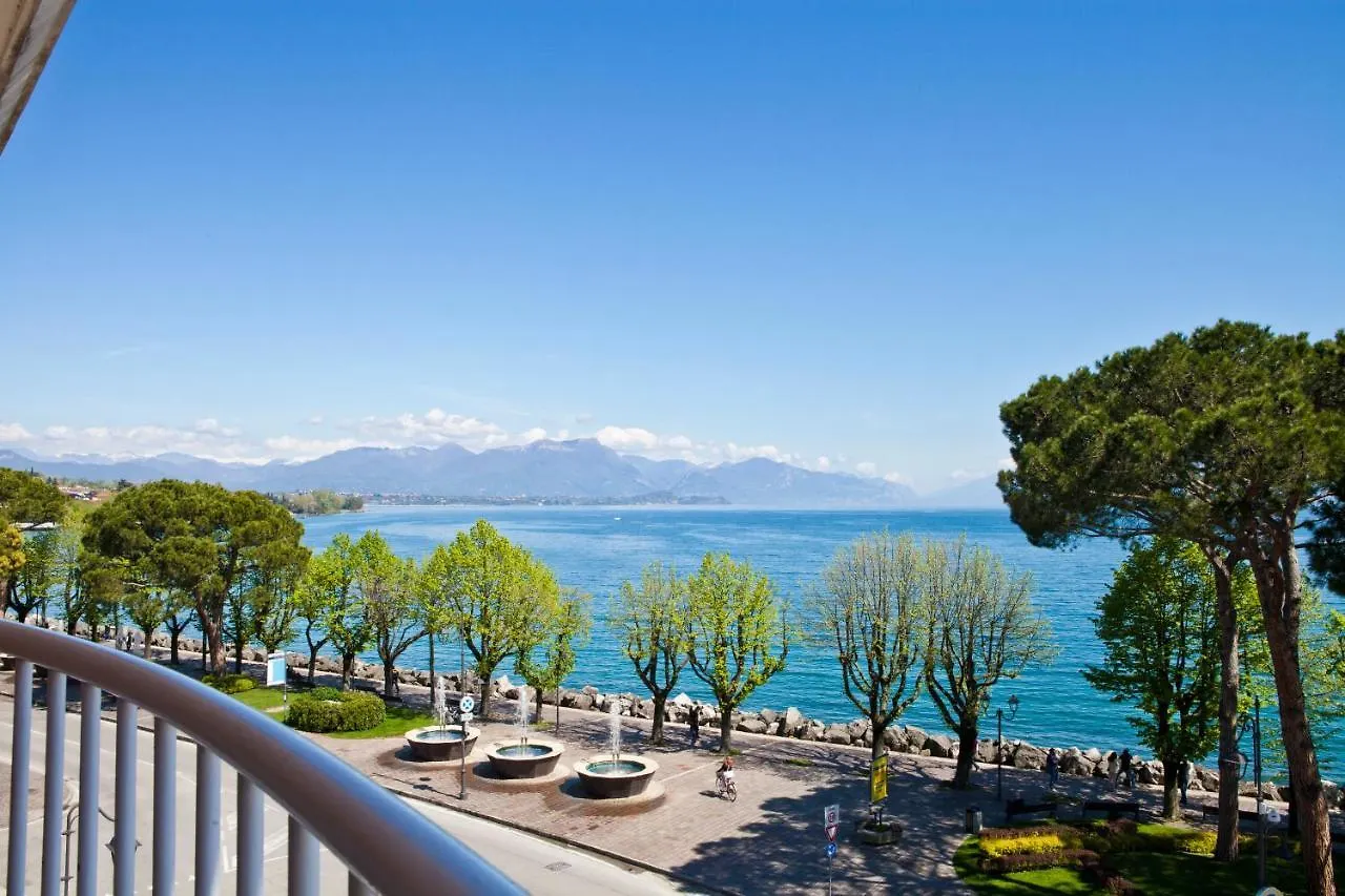 ***  Hotel Vittorio Desenzano del Garda Italy